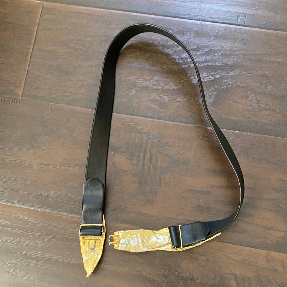 Elegant Gold Leaf Black Belt